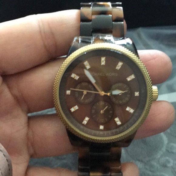 Michael Kors watch - Picture 2 of 4